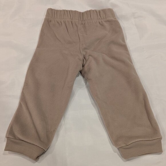 NWT Carter's Little Planet Baby 2-Piece Recycled Fleece Set (Shirt And Pants) - Picture 11 of 15